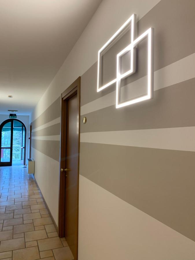Hotel Lory Ficarolo Exterior photo